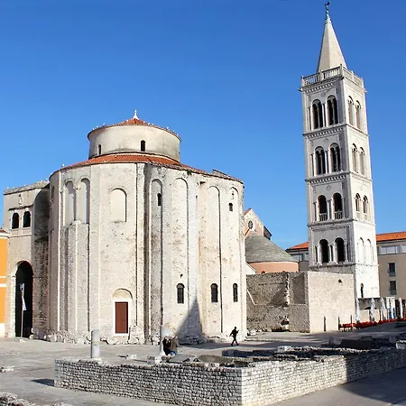 Guest house By The Sea 15749 Zadar